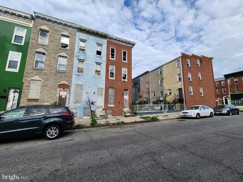 124 N Mount St, Baltimore, MD 21223 photo 2