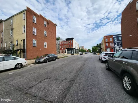128 N Mount St, Baltimore, MD 21223 photo 7