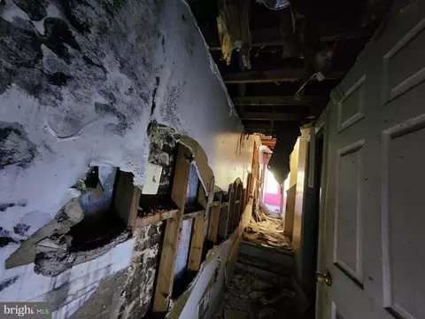 1623 W Lexington St, Baltimore, MD 21223 photo 23