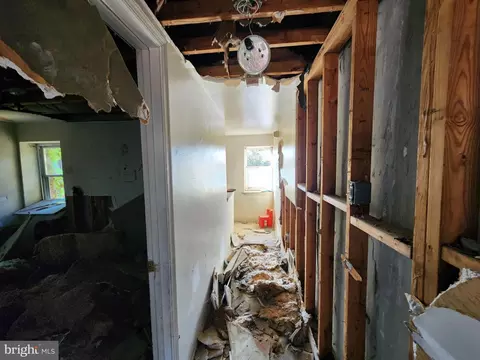 1623 W Lexington St, Baltimore, MD 21223 photo 30