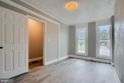 2015 Division St, Baltimore, MD 21217 photo 6