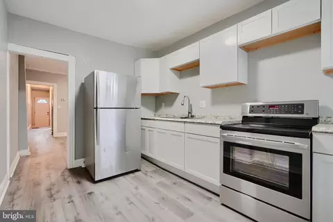 2015 Division St, Baltimore, MD 21217 photo 13