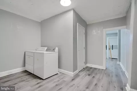 2015 Division St, Baltimore, MD 21217 photo 8