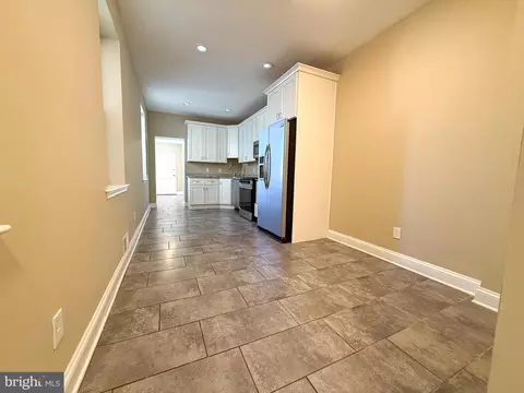 2048 E Fayette St, Baltimore, MD 21231 photo 5