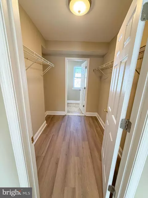 2048 E Fayette St, Baltimore, MD 21231 photo 27