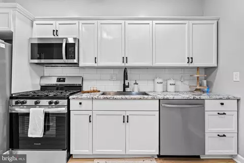 3602 5th St, Baltimore, MD 21225 photo 1