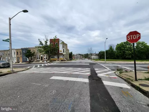 2100 E Hoffman St, Baltimore, MD 21213 photo 5