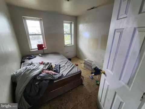 1327 N Patterson Park Ave, Baltimore, MD 21213 photo 9