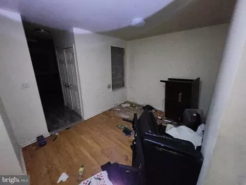 1327 N Patterson Park Ave, Baltimore, MD 21213 photo 5