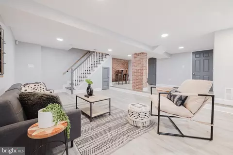 4246 Parkside Dr, Baltimore, MD 21206 photo 14