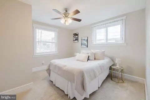 4246 Parkside Dr, Baltimore, MD 21206 photo 10