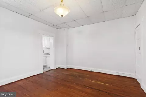 Living - 700 E 36th St, Baltimore, MD 21218 photo 3 of 5