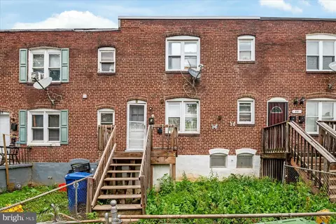 46 Talbott St, Baltimore, MD 21225 photo 2