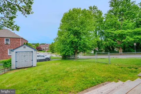 Exterior - 3723 Frankford Ave, Baltimore, MD 21206 photo 7 of 9