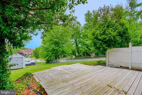 Exterior - 3723 Frankford Ave, Baltimore, MD 21206 photo 4 of 9