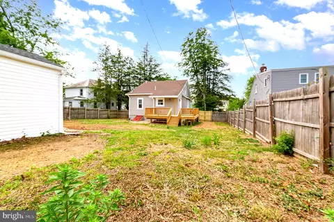 Exterior - 5611 Pilgrim Rd, Baltimore, MD 21214 photo 6 of 6