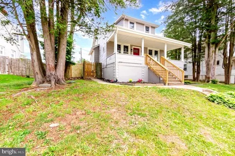 Exterior - 5611 Pilgrim Rd, Baltimore, MD 21214 photo 2 of 6