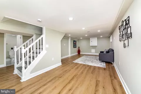 Living - 5611 Pilgrim Rd, Baltimore, MD 21214 photo 1 of 1