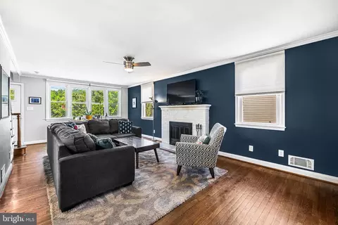 2320 Montebello Ter, Baltimore, MD 21214 photo 4