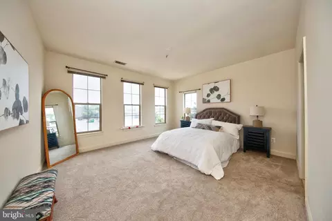 Bedroom - 3911 Fleet St, Baltimore, MD 21224 photo 3 of 4