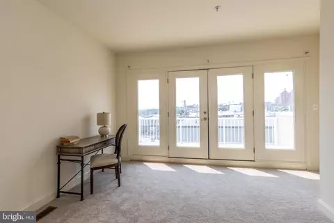 Living - 3911 Fleet St, Baltimore, MD 21224 photo 7 of 7