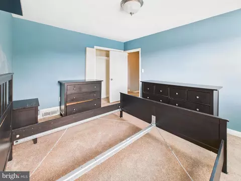 Bedroom - 1206 Cedarcroft Rd, Baltimore, MD 21239 photo 5 of 6