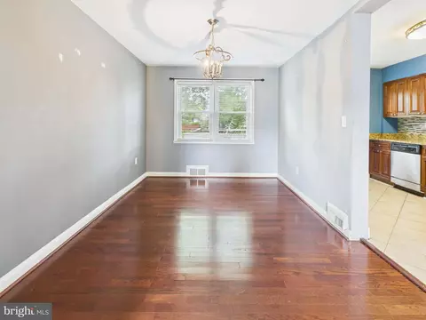 Living - 1206 Cedarcroft Rd, Baltimore, MD 21239 photo 4 of 4