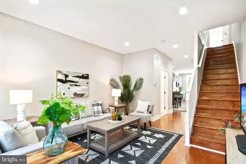 2214 E Madison St, Baltimore, MD 21205 photo 4