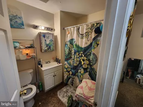 Bath - 321 E 21st St, Baltimore, MD 21218 photo 1 of 1