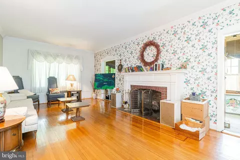 Living - 1916 Cedric Rd, Baltimore, MD 21216 photo 2 of 2