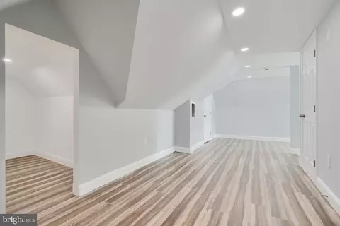 Entry Way - 2906 Berwick Ave, Baltimore, MD 21234 photo 16 of 18