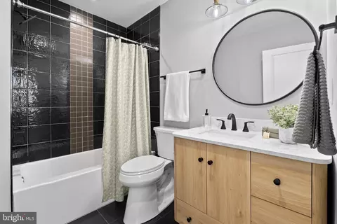 2305 E Preston St, Baltimore, MD 21213 photo 24