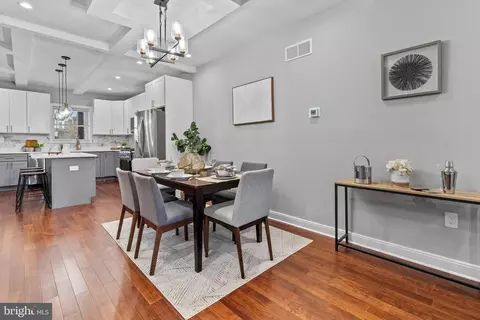 2305 E Preston St, Baltimore, MD 21213 photo 9