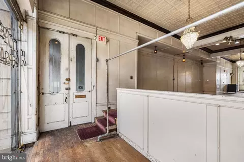 Entry Way - 919 N Calvert St, Baltimore, MD 21202 photo 3 of 23