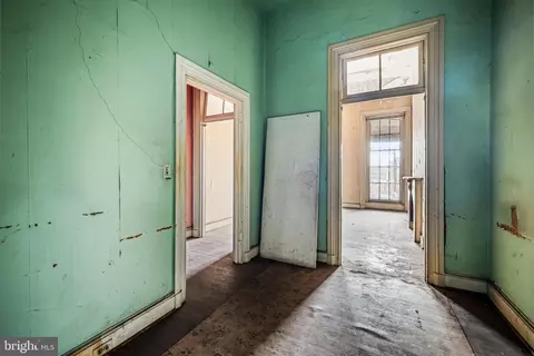 Entry Way - 919 N Calvert St, Baltimore, MD 21202 photo 14 of 23