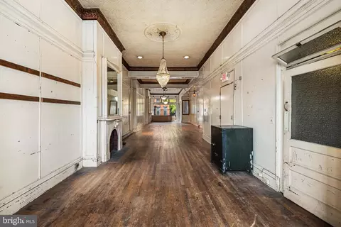 Entry Way - 919 N Calvert St, Baltimore, MD 21202 photo 4 of 23
