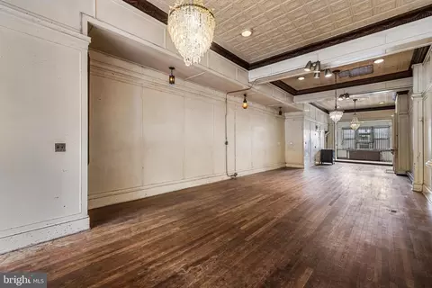 Living - 919 N Calvert St, Baltimore, MD 21202 photo 2 of 3