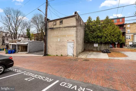 Exterior - 919 N Calvert St, Baltimore, MD 21202 photo 7 of 9