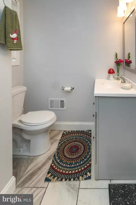 5216 Tramore Rd, Baltimore, MD 21214 photo 15
