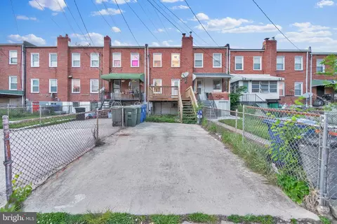 Exterior - 3821 Lyndale Ave, Baltimore, MD 21213 photo 6 of 6