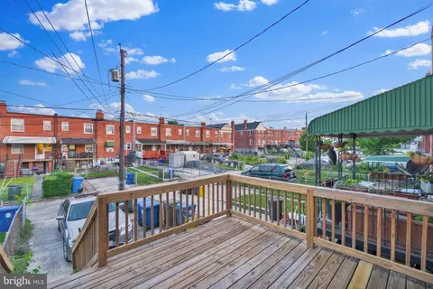 Exterior - 3821 Lyndale Ave, Baltimore, MD 21213 photo 5 of 6