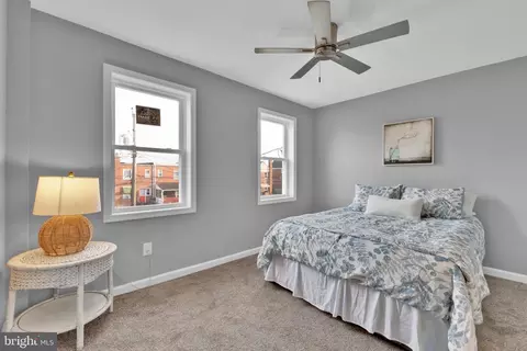 Bedroom - 3821 Lyndale Ave, Baltimore, MD 21213 photo 7 of 8