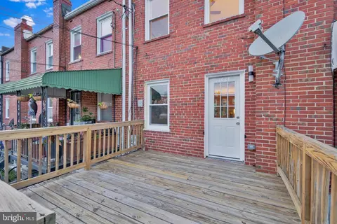 Exterior - 3821 Lyndale Ave, Baltimore, MD 21213 photo 4 of 6