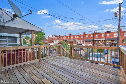 Exterior - 3821 Lyndale Ave, Baltimore, MD 21213 photo 3 of 6