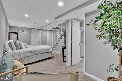 Bedroom - 3821 Lyndale Ave, Baltimore, MD 21213 photo 3 of 8