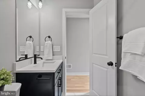 2509 Eastern Ave, Baltimore, MD 21224 photo 18
