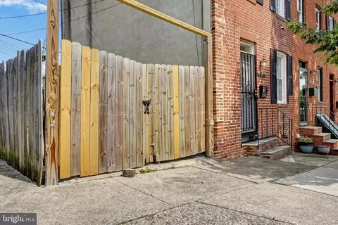 115 Parkin St, Baltimore, MD 21201 photo 4