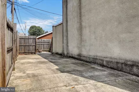 115 Parkin St, Baltimore, MD 21201 photo 39