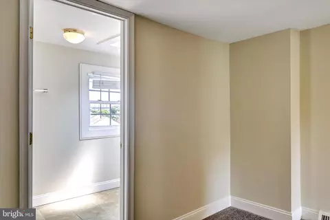 115 Parkin St, Baltimore, MD 21201 photo 20