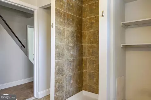 115 Parkin St, Baltimore, MD 21201 photo 13